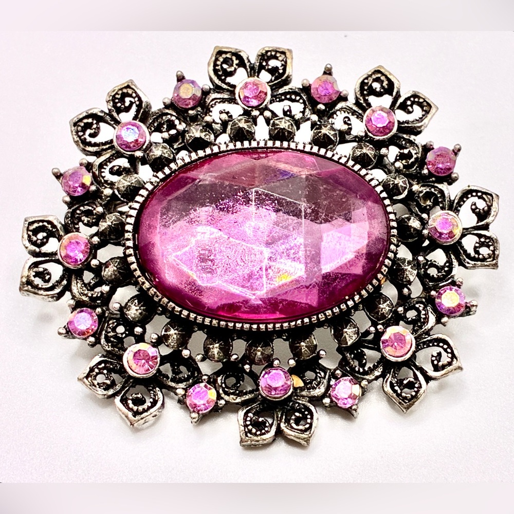 Vintage Faux Large Amethyst with Halo of Smaller Faux Amethyst in a Silver Tone